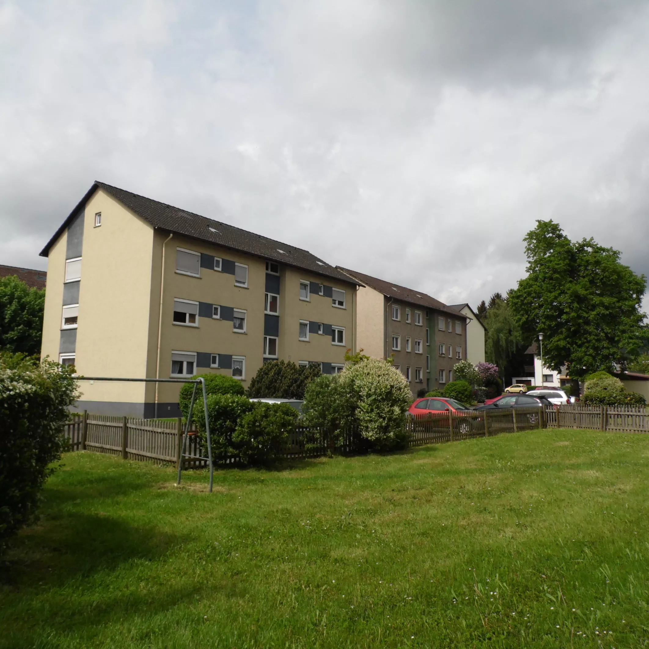 Mittelweg 10-12 und 2-4